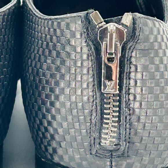 Y2K Louis Vuitton Black Embossed Checkerboard Leather Lace-Up ZIp Heel Shoes - Picture 7 of 9